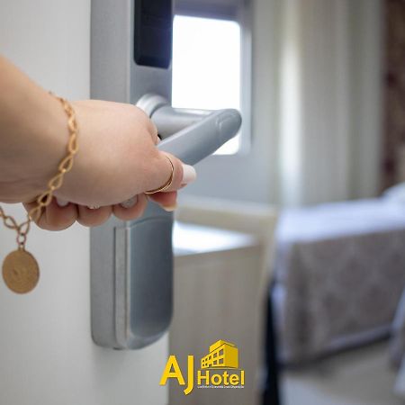 Aj Hotel Chapeco - Facil Acesso Patio Shopping E Rotula Da Bandeira Zewnętrze zdjęcie