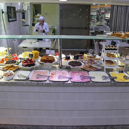 Aj Hotel Chapeco - Facil Acesso Patio Shopping E Rotula Da Bandeira Zewnętrze zdjęcie