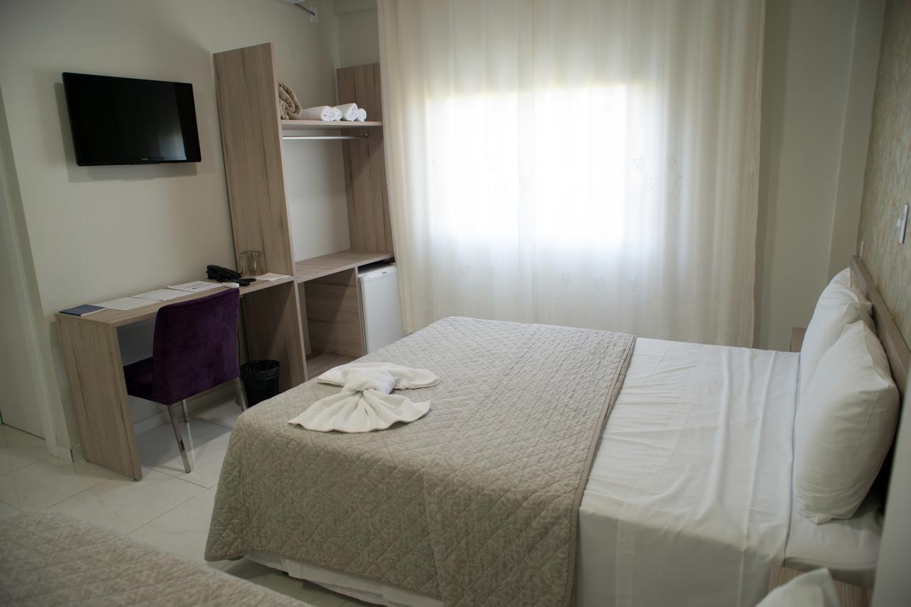 Aj Hotel Chapeco - Facil Acesso Patio Shopping E Rotula Da Bandeira Zewnętrze zdjęcie