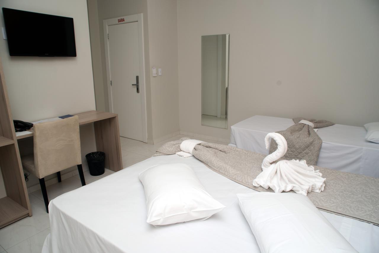 Aj Hotel Chapeco - Facil Acesso Patio Shopping E Rotula Da Bandeira Zewnętrze zdjęcie